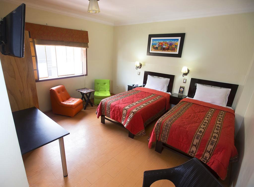 Hotel Tinkus Inn Ліма Номер фото